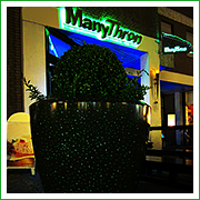 ManyThron Bistro